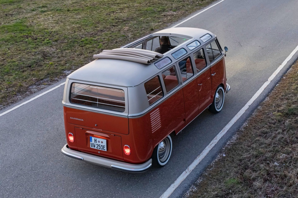 Volkswagen e-Bulli Concept