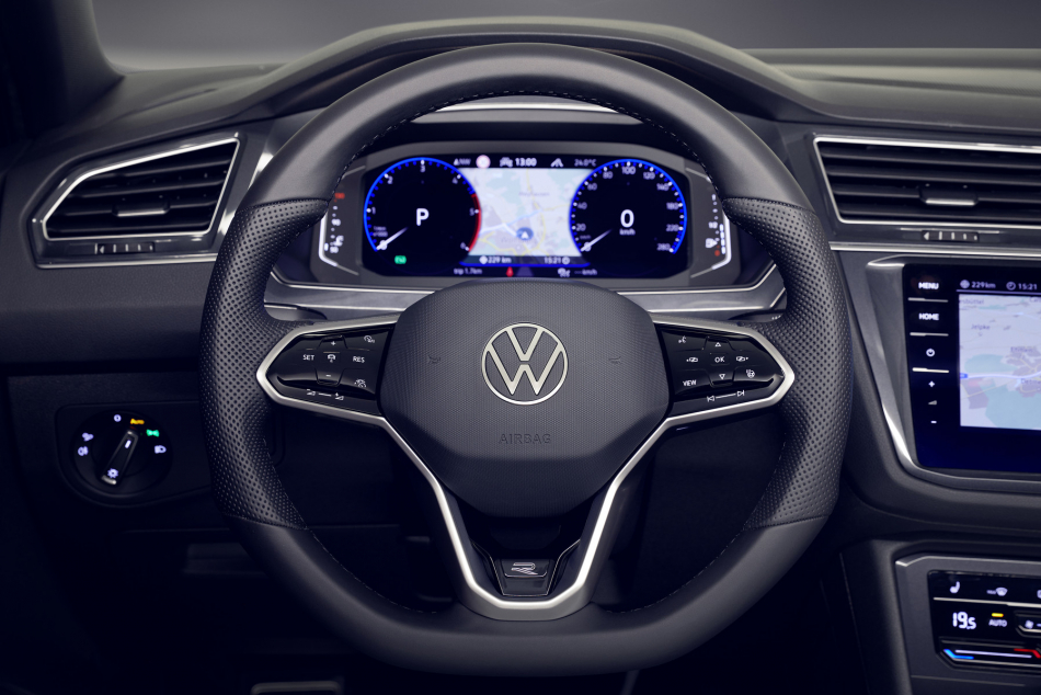 новый Volkswagen Tiguan интерьер