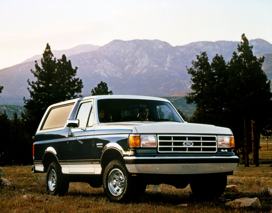 Ford Bronco третьего поколения 1987-1991
